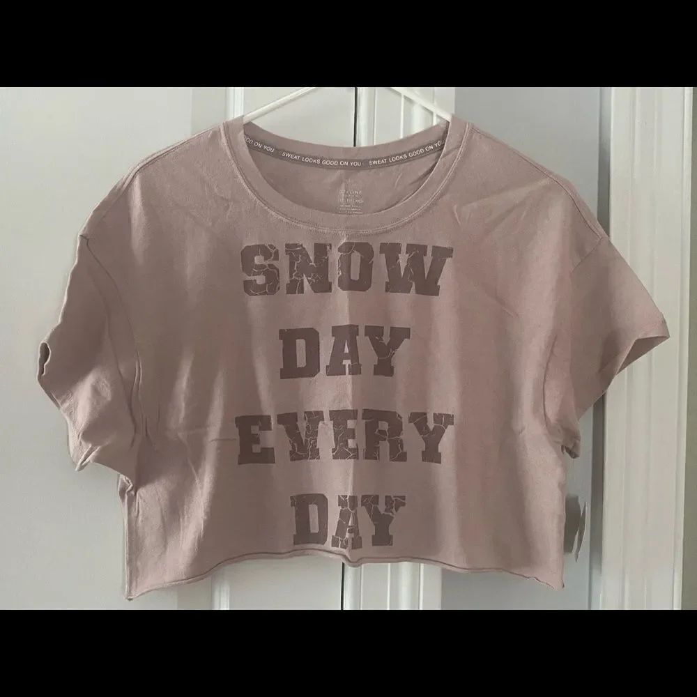 OFFLINE By Aerie Cropped T-Shirt
